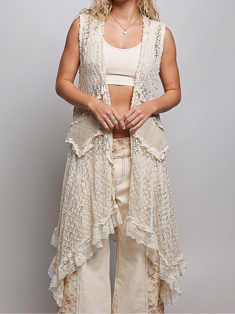 💕POL Boho Open-Front Crochet Cardigan in Cream with Lace Trim - Picture 4 of 6